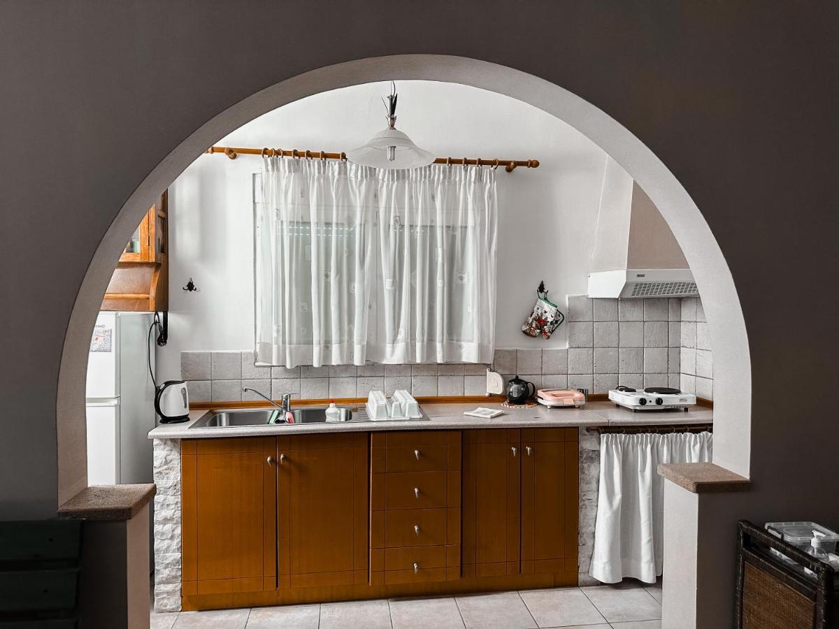 Theonia Villas Pefki  Экстерьер фото