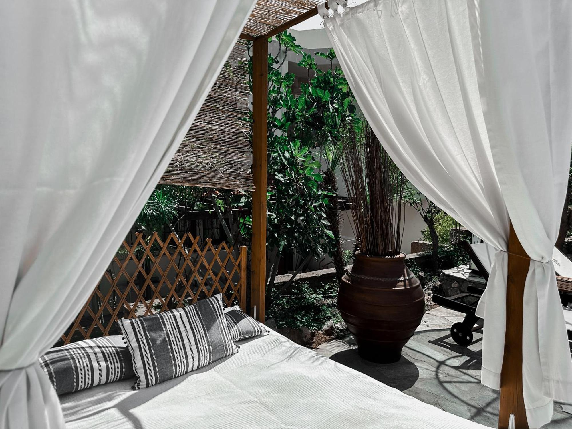 Theonia Villas Pefki  Экстерьер фото